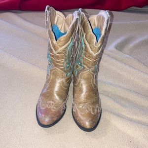 Girls cowboy boots